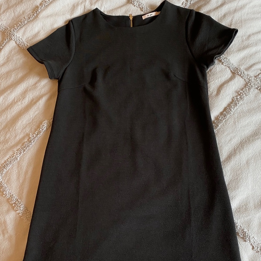 Francescas Black Dress